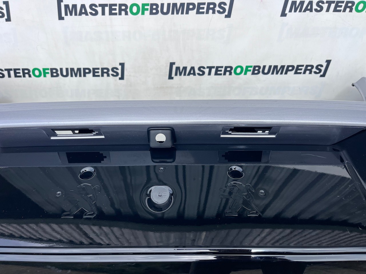 Peugeot 208 Gt Line Mk2 2020-2023 Rear Bumper 4 Pdc Genuine [c432]