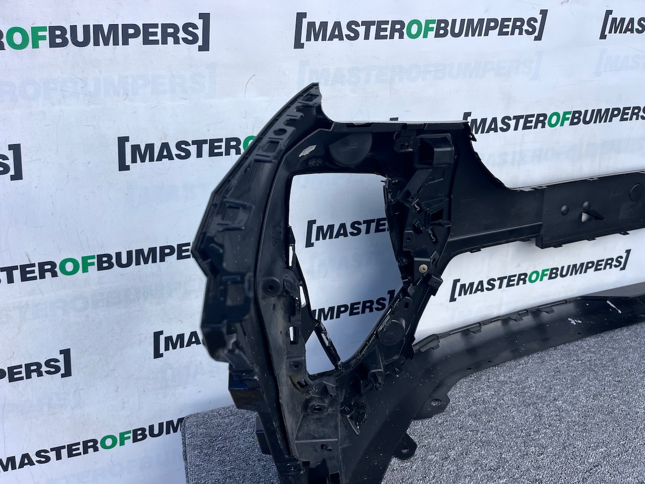 Peugeot 2008 Pure Tech E-2008 2023-on Front Bumper 4 Pdc Genuine [c445]