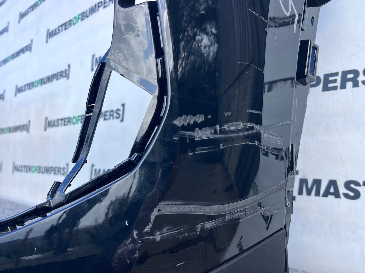 Peugeot 2008 Pure Tech E-2008 2023-on Front Bumper 4 Pdc Genuine [c445]