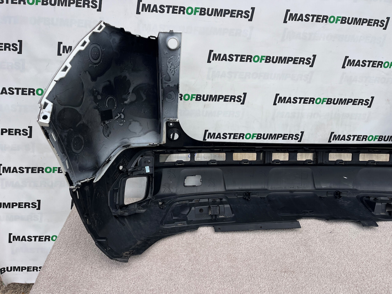 Peugeot 3008 Gt Line Allure 2017-2020 Rear Bumper 6 Pdc Genuine [c405]