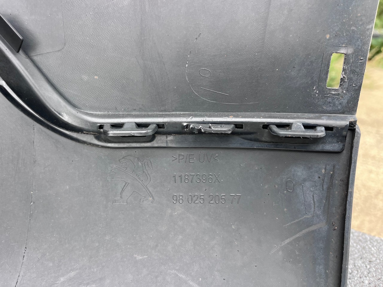 Peugeot 2008 Gt Line Allure Mk1 Lift 2016-2019 Front Bumper Genuine [c427]