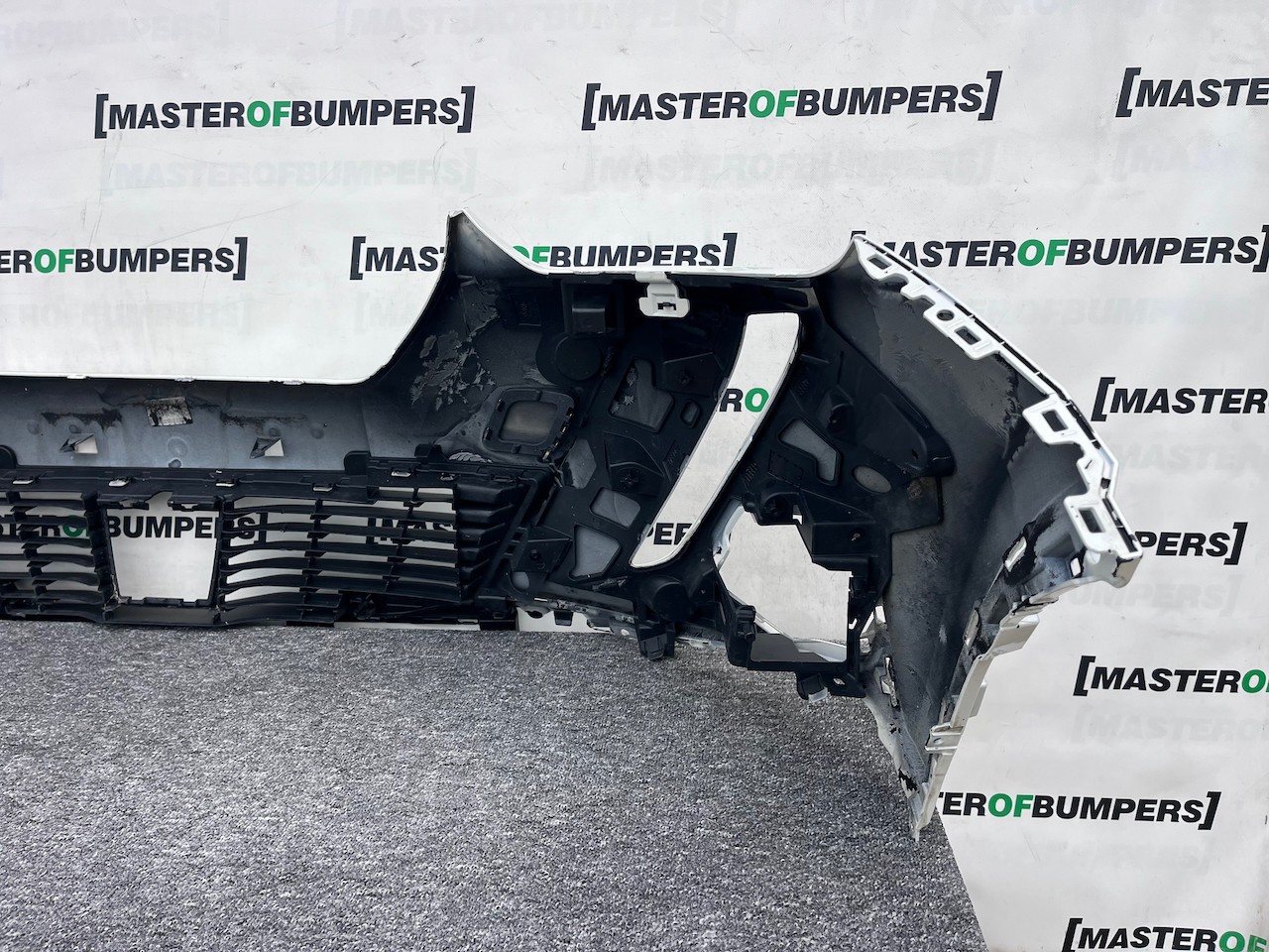 Peugeot 2008 Gt Line Pure Tech 2020-2023 Front Bumper 4 Pdc Genuine [c461]