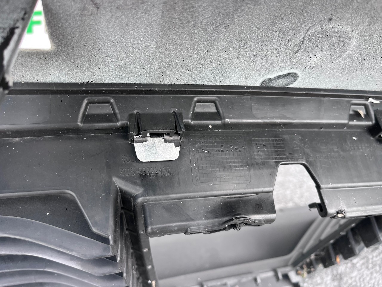 Peugeot 2008 Gt Line Pure Tech 2020-2023 Front Bumper 4 Pdc Genuine [c461]