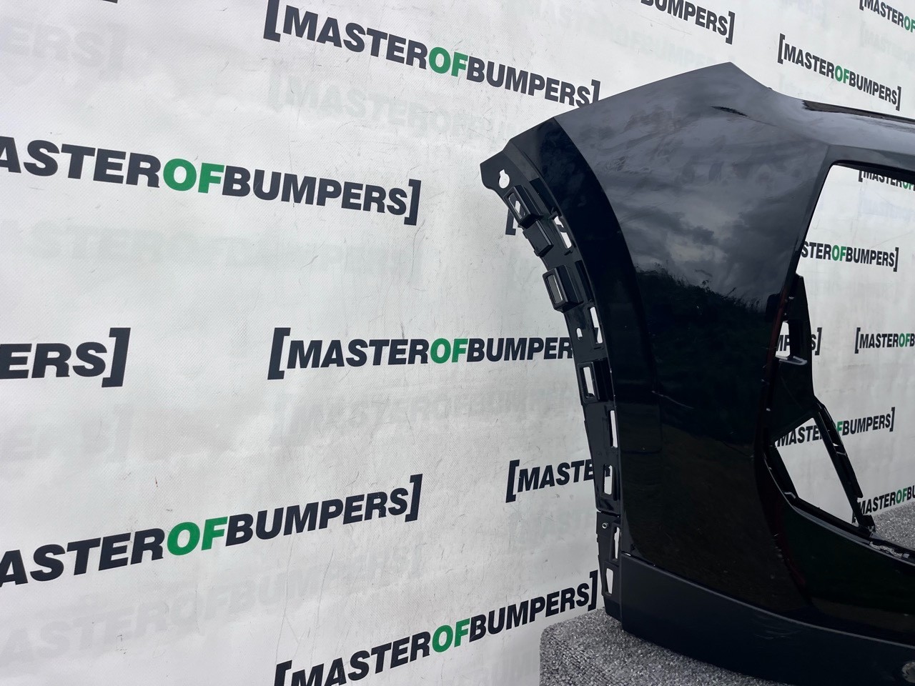 Peugeot 2008 Pure Tech E-2008 2023-on Front Bumper 4 Pdc Genuine [c462]