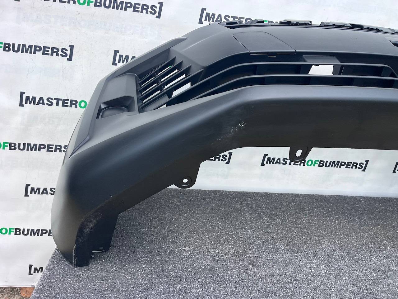 Peugeot Expert Citroen Dispatch 2023-2026 Front Bumper No Pdc Genuine [c507]