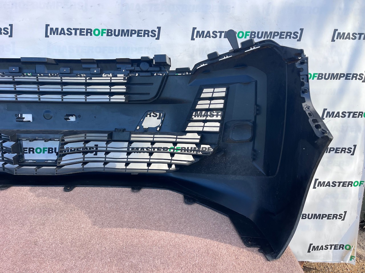 Peugeot Expert Citroen Dispatch 2023-2026 Front Bumper No Pdc Genuine [c560]