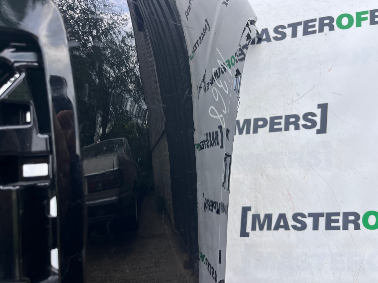 Polestar 2 Liftback Electric 2020-2024 Front Bumper 4 Pdc Genuine [n368]