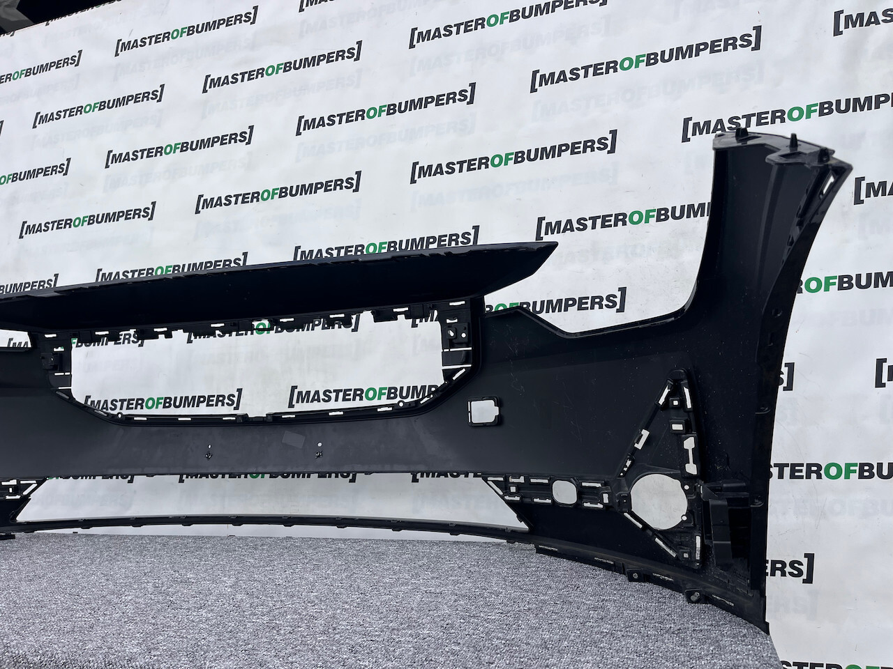 Polestar 2 Liftback Electric 2020-2024 Front Bumper 4 Pdc Genuine [n368]