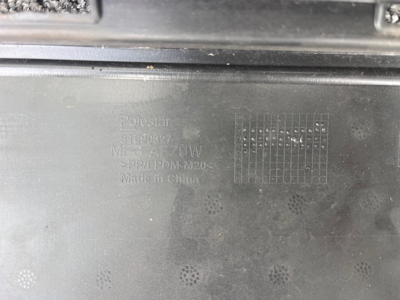 Polestar 2 Liftback Electric 2020-2024 Front Bumper 4 Pdc Genuine [n368]