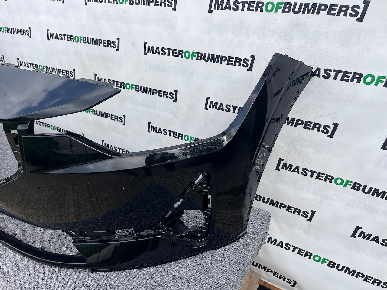 Polestar 2 Liftback Electric 2020-2024 Front Bumper 4 Pdc Genuine [n368]