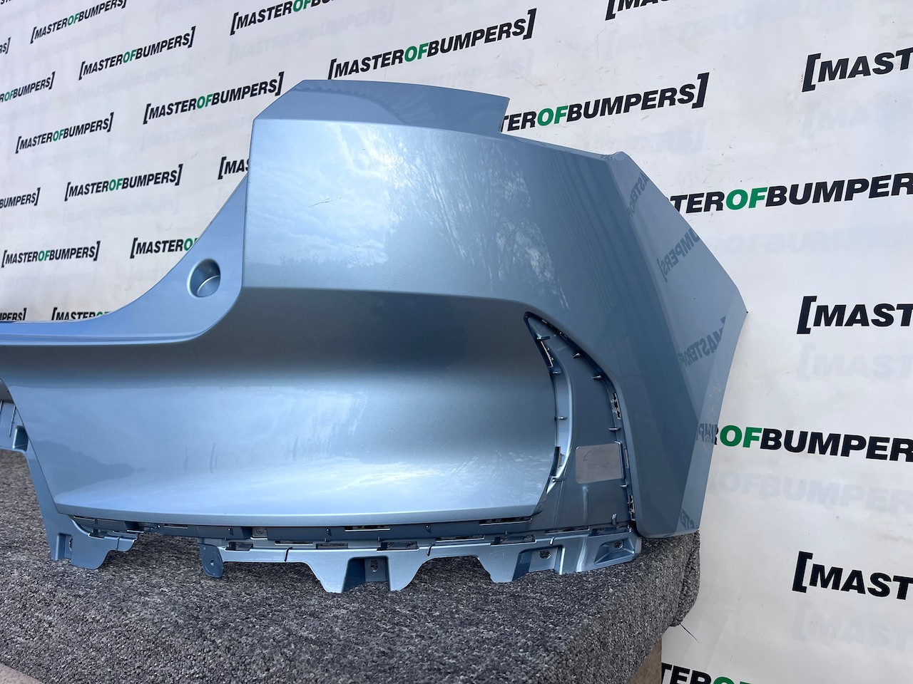 Polestar 4 Long Range Hatchback 2025-on Rear Bumper 4 Pdc Genuine [n379]