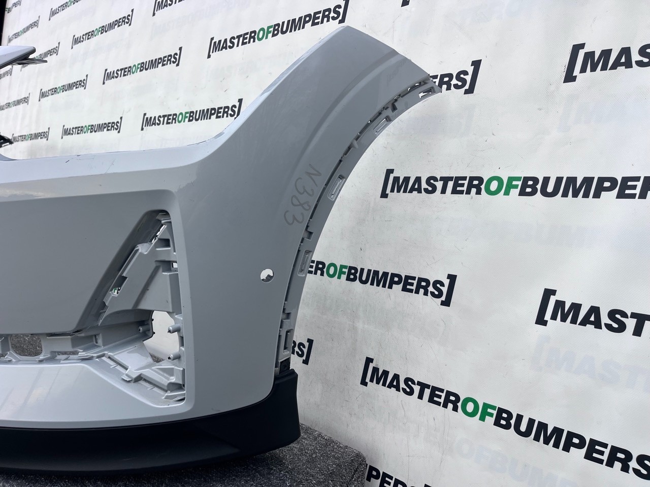 Polestar 2 Liftback Electric 2020-on Front Bumper 6 Pdc Genuine [n383]