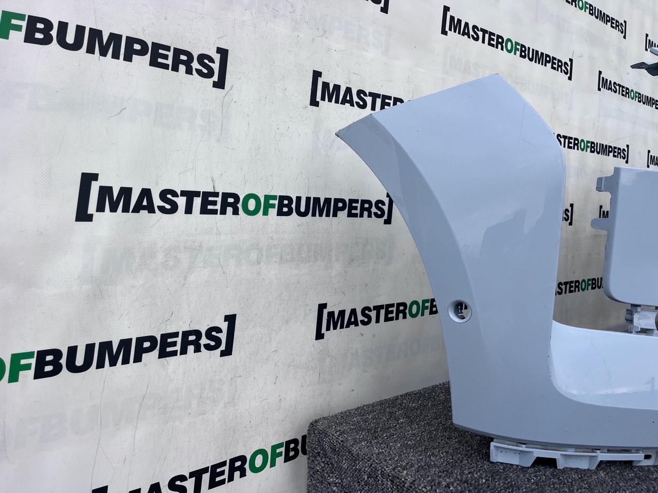 Volvo Ex30 Plus Performance 2024-on Front Bumper 6 Pdc Genuine [n384]