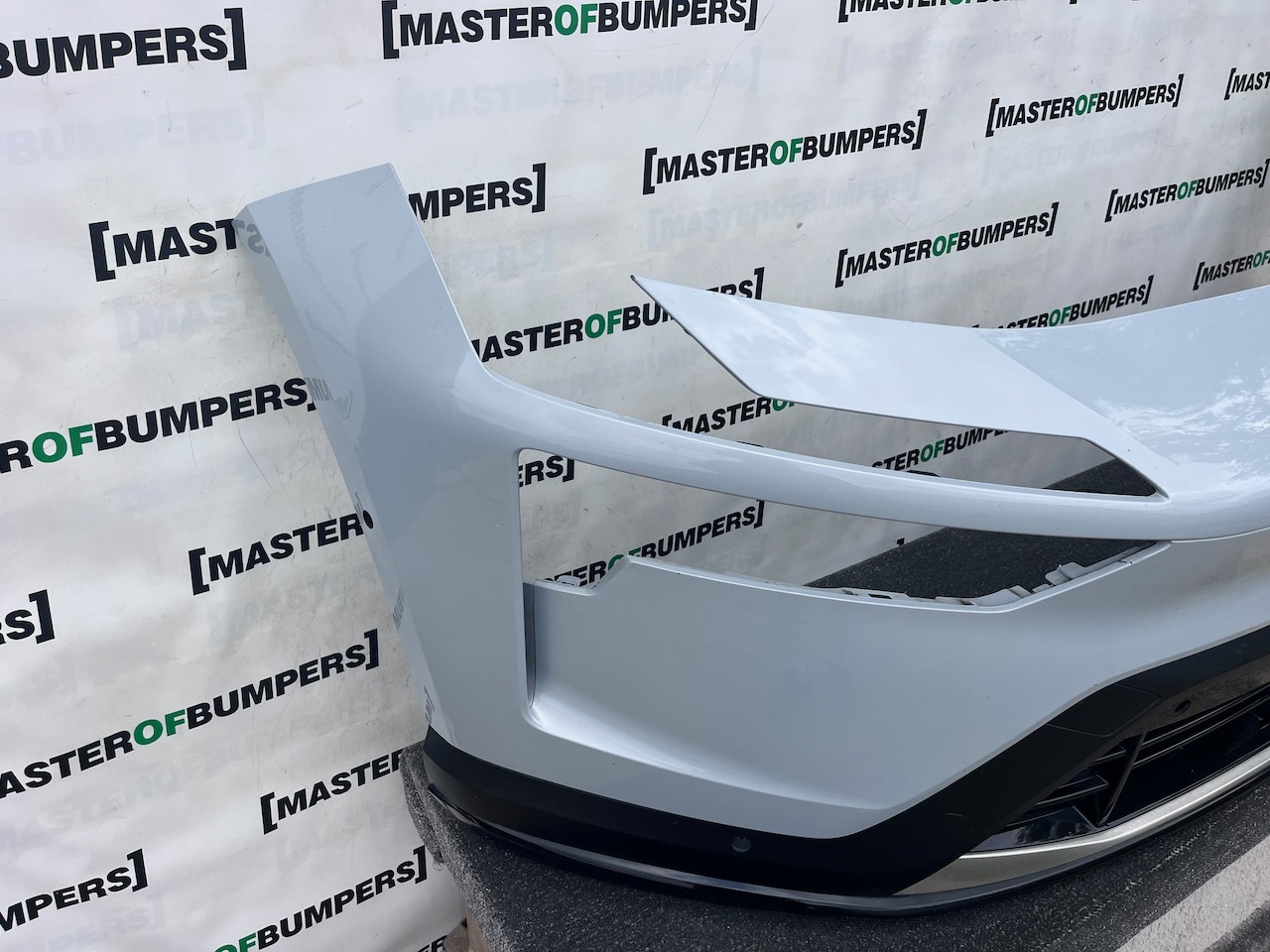 Polestar 4 Long Range Liftback 2024-2027 Front Bumper 6 Pdc Genuine [n433]