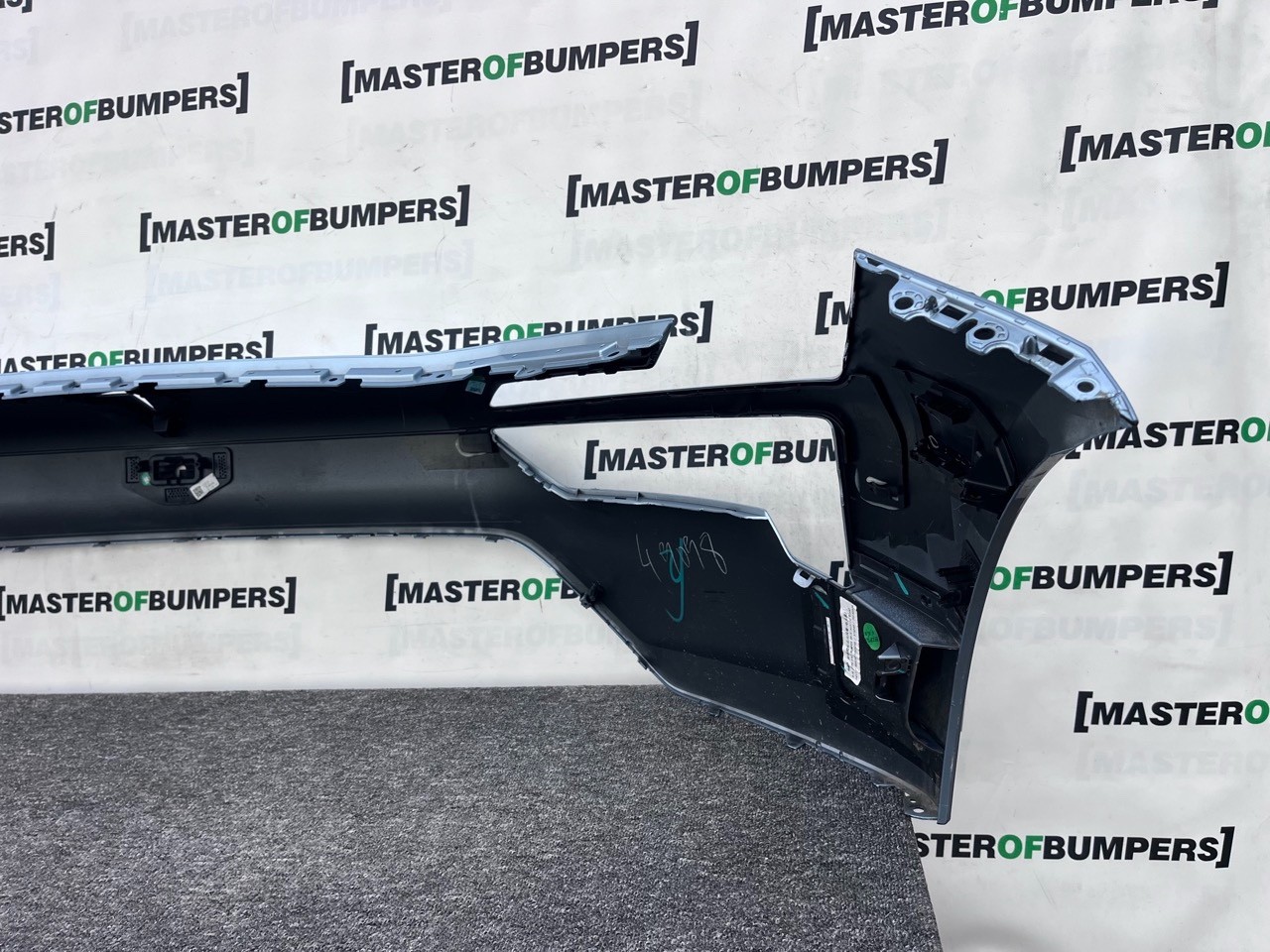 Polestar 4 Ev 2024-2026 Front Bumper 6 Pdc Genuine [n382]