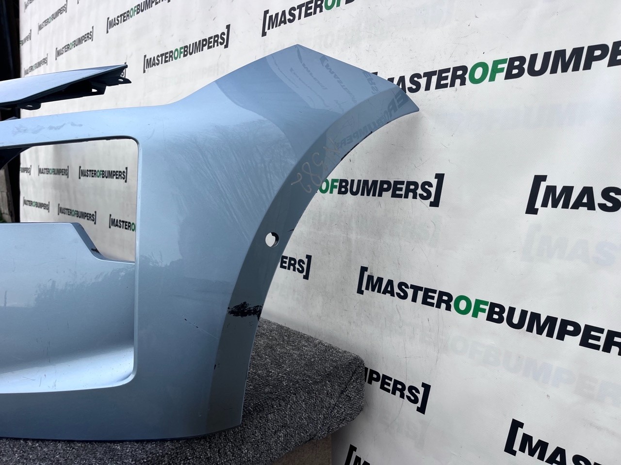 Polestar 4 Ev 2024-2026 Front Bumper 6 Pdc Genuine [n382]