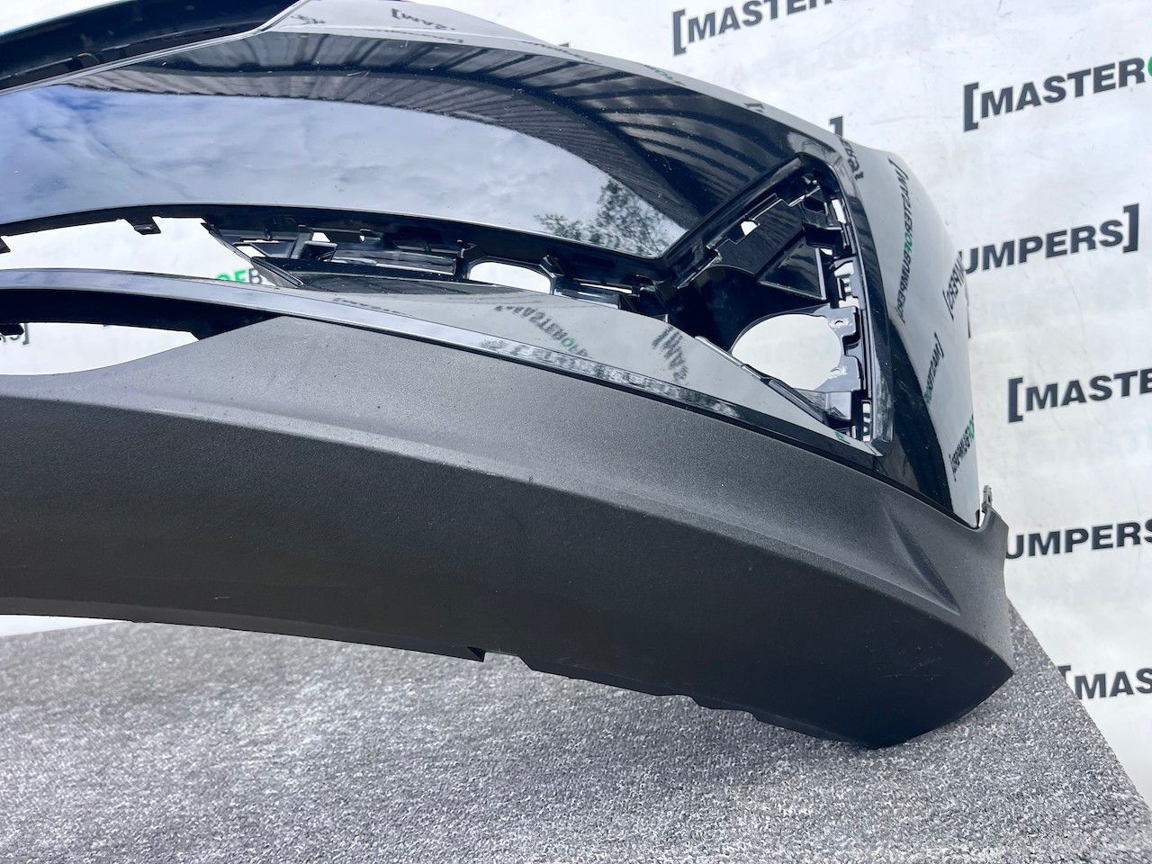 Polestar 2 Liftback Electric 2020-2024 Front Bumper 4 Pdc Genuine [n405]