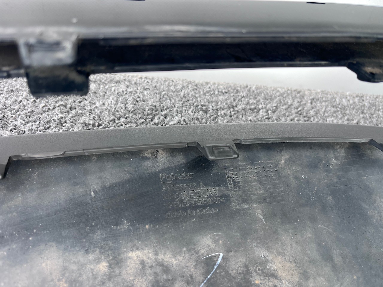 Polestar 2 Liftback Electric 2020-2024 Front Bumper 4 Pdc Genuine [n405]