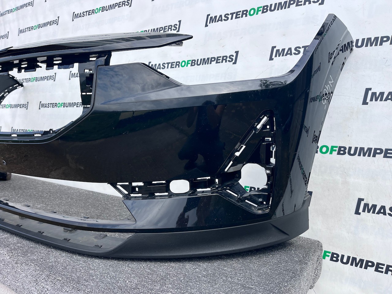 Polestar 2 Liftback Electric 2020-2024 Front Bumper 4 Pdc Genuine [n405]