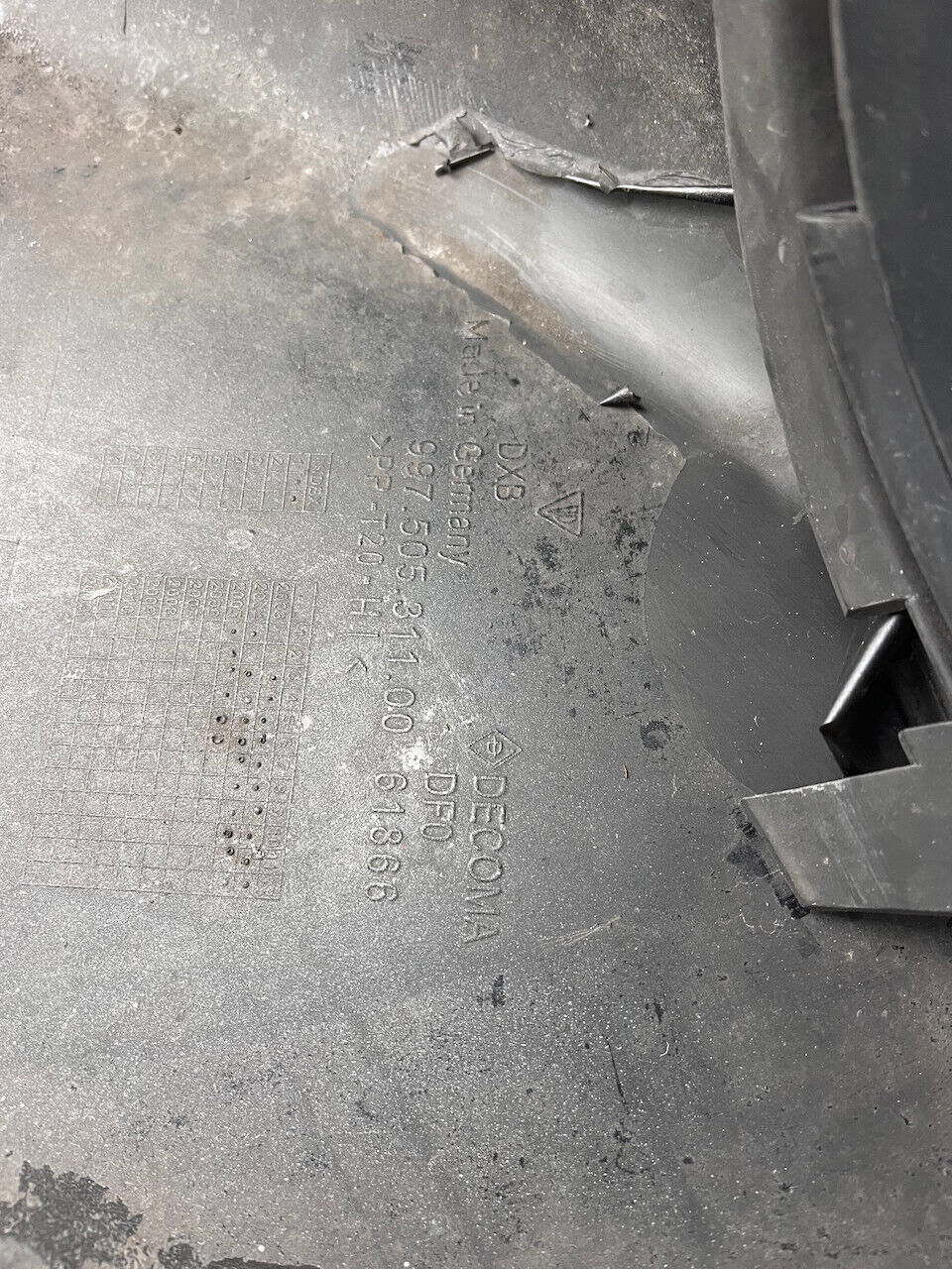 Porsche Carrera S 997 Gen1 2004-2008 Front Bumper No Pdc + Jets Genuine [p260]