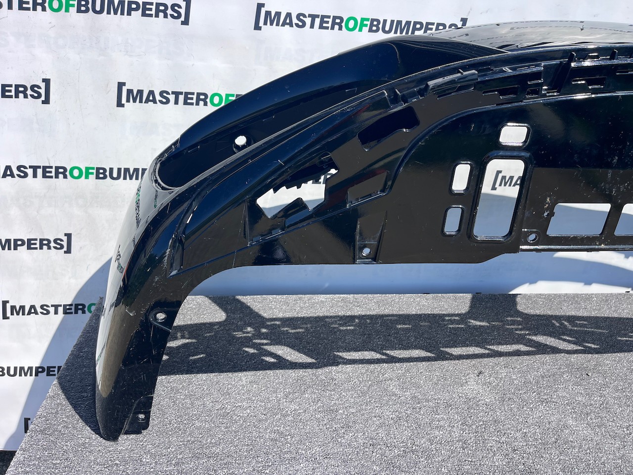 Porsche 911 Carrera 4s 991 Coupe 2016 -2018 Front Bumper  4 Pdc Genuine [p71]