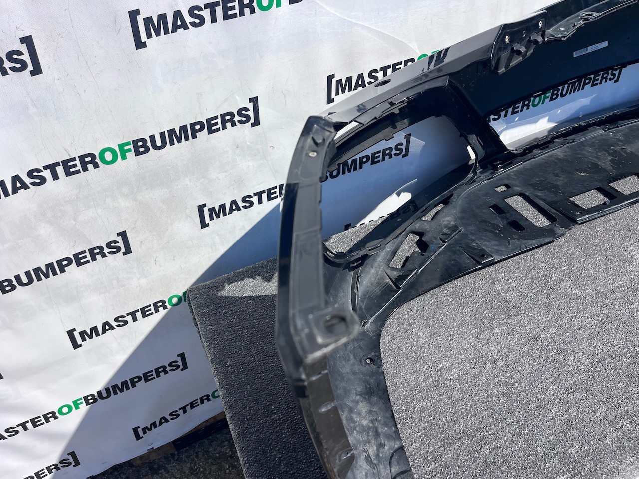 Porsche 911 Carrera 4s 991 Coupe 2016 -2018 Front Bumper  4 Pdc Genuine [p71]