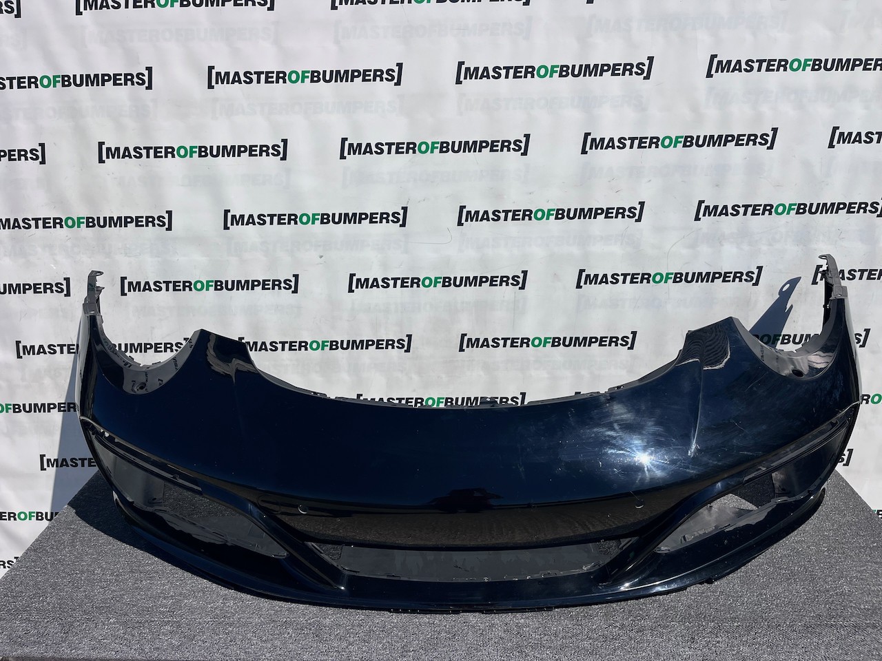 Porsche 911 Carrera 4s 991 Coupe 2016 -2018 Front Bumper  4 Pdc Genuine [p71]