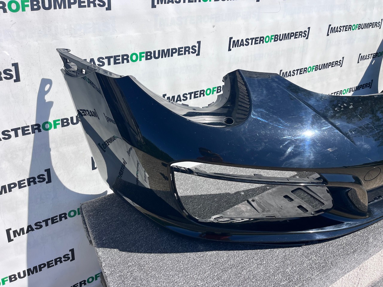 Porsche 911 Carrera 4s 991 Coupe 2016 -2018 Front Bumper  4 Pdc Genuine [p71]