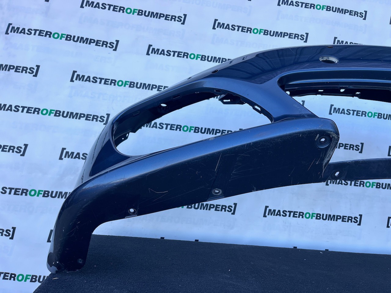 Porsche Panamera Turbo Gts Mk1 2009-2012 Front Bumper 6 Pdc Genuine [p758]