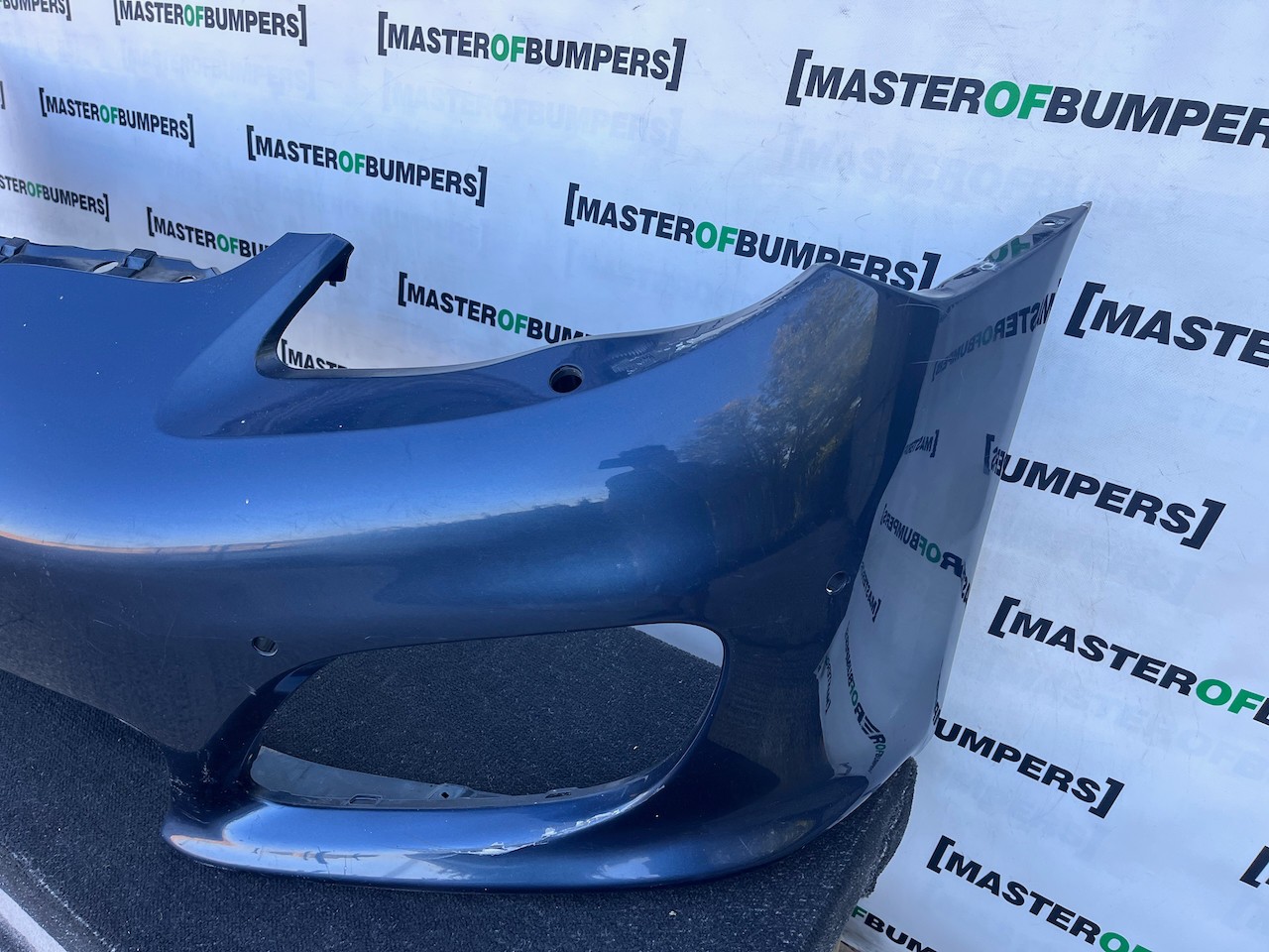 Porsche Panamera Turbo Gts Mk1 2009-2012 Front Bumper 6 Pdc Genuine [p758]