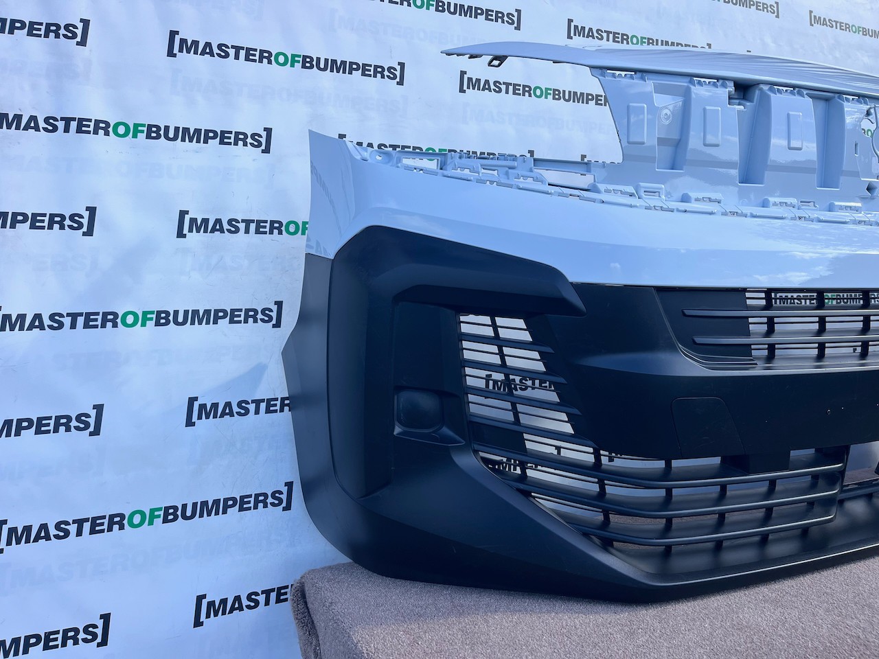 Vauxhall Vivaro Mk3 Lift 2023-2026 Front Bumper No Pdc Genuine [c561]