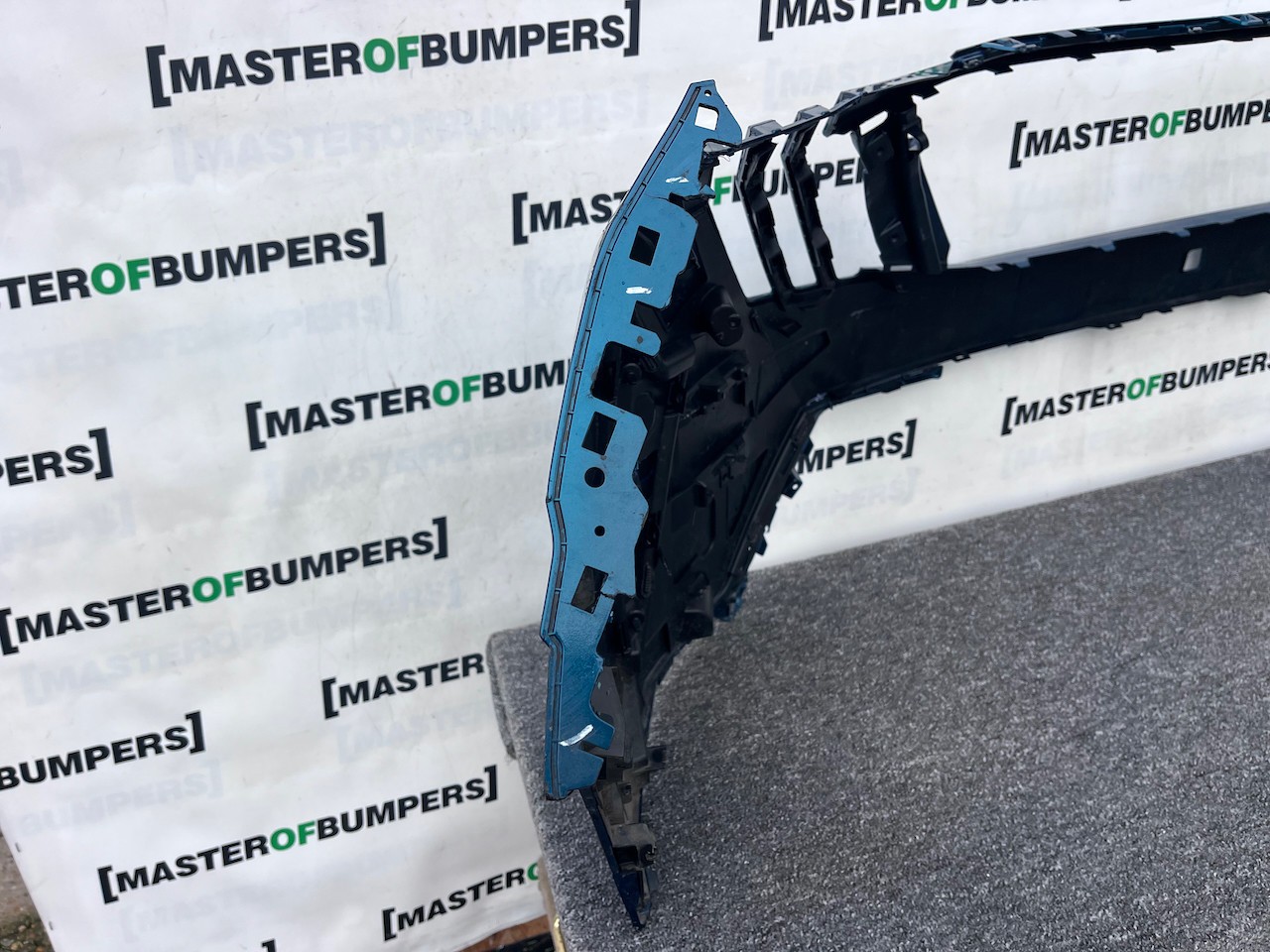 Peugeot 5008 3008 Gt Line Lift 2024-on Front Bumper 4 Pdc Genuine [c467]