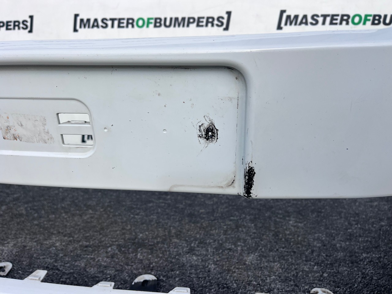 Peugeot Expert Vivaro Scudo Zafira 2016-2022 Front Bumper 6 Pdc Genuine [c490]