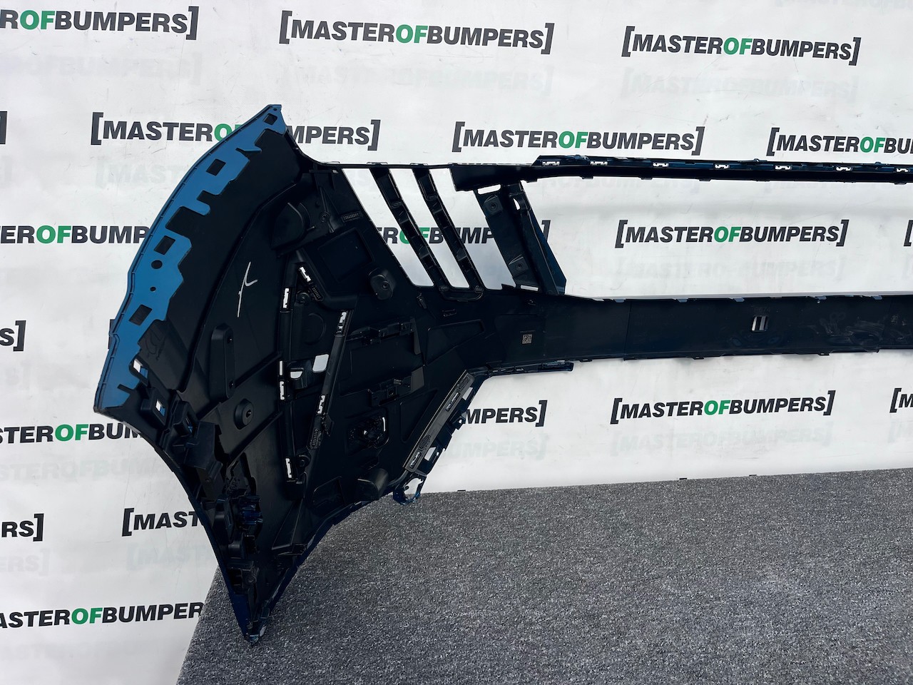 Peugeot 5008 3008 Gt Line Lift 2024-on Front Bumper 6 Pdc Genuine [c492]