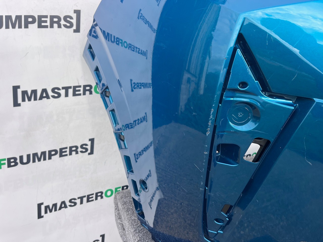 Peugeot 5008 3008 Gt Line Lift 2024-on Front Bumper 6 Pdc Genuine [c492]