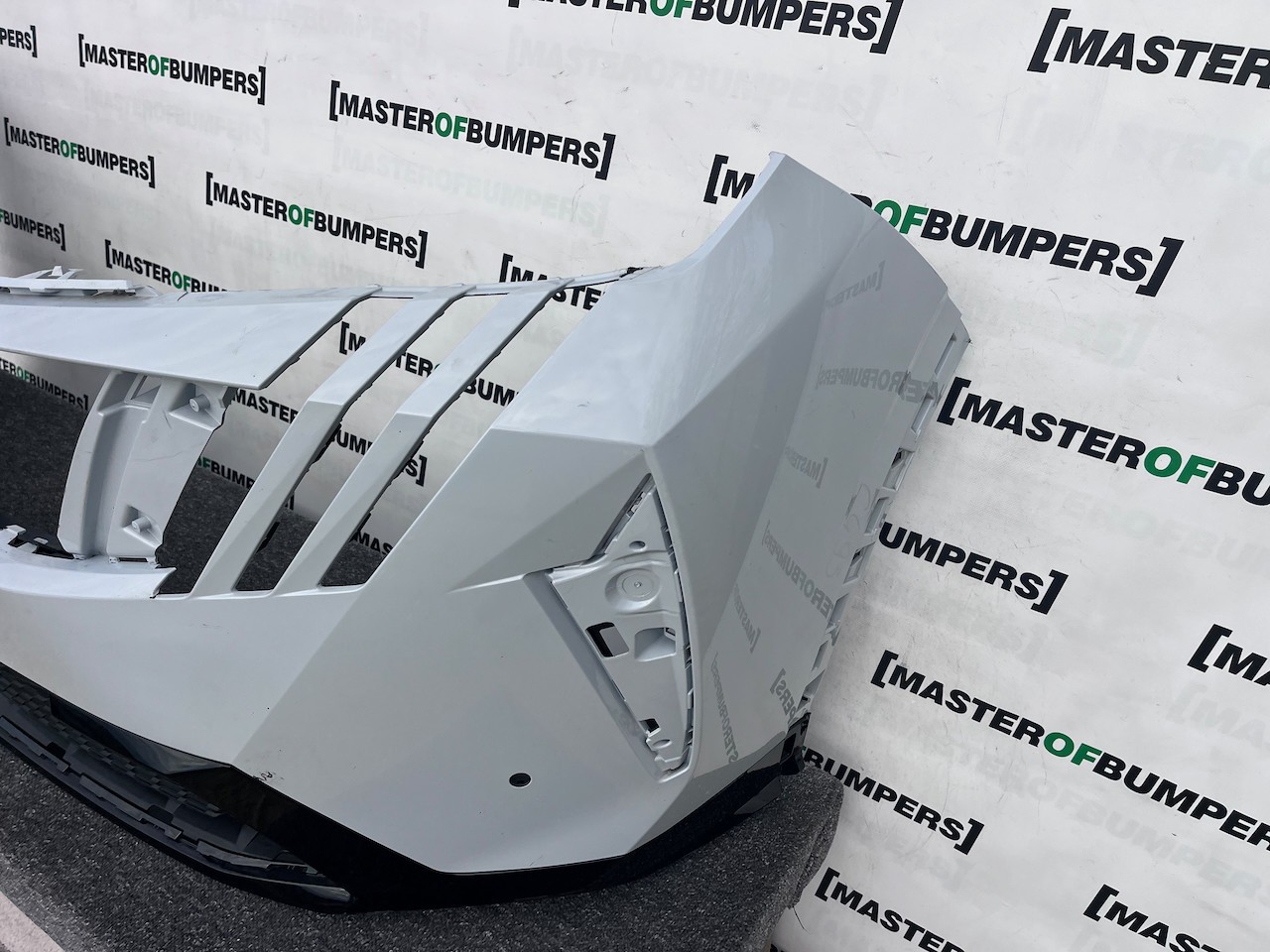 Peugeot 5008 3008 Gt Line Lift 2024-2027 Front Bumper 4 Pdc Genuine [c493]