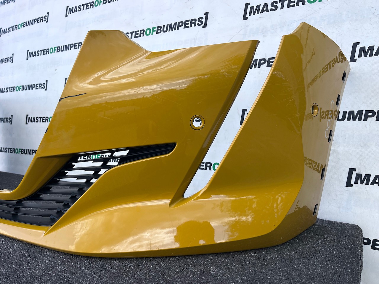 Peugeot 208 Gt Line Mk2 Hatchback 2020-2023 Front Bumper 6 Pdc Genuine [c500]