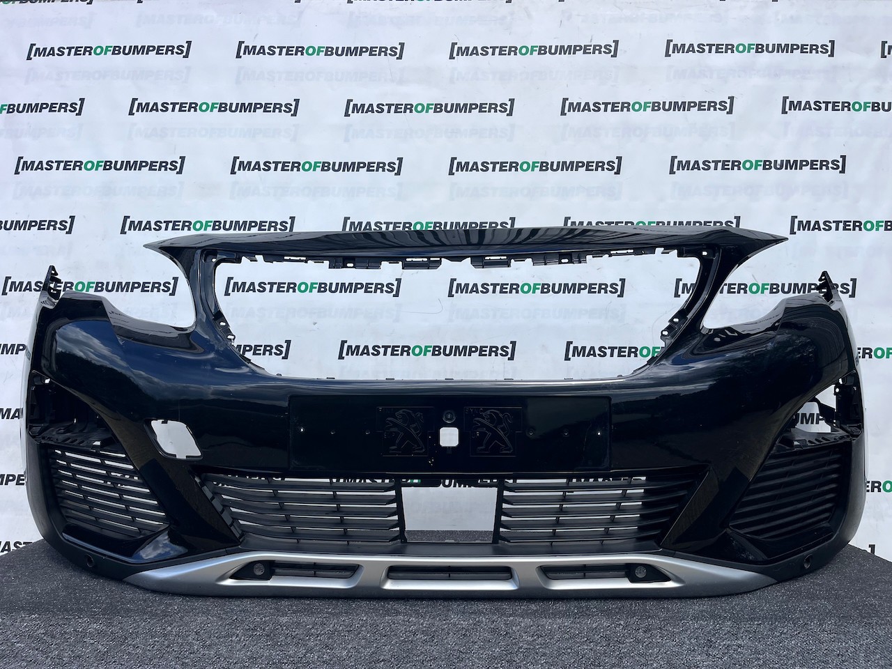 Peugeot 3008 5008 Gt Line Only 2017-2020 Front Bumper 6 Pdc Genuine [c413]
