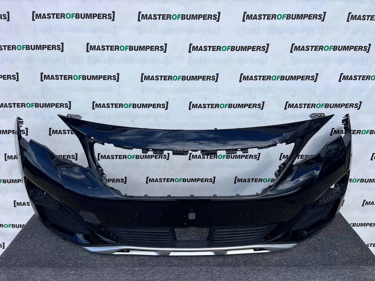 Peugeot 3008 5008 Gt Line Only 2017-2020 Front Bumper 6 Pdc Genuine [c413]