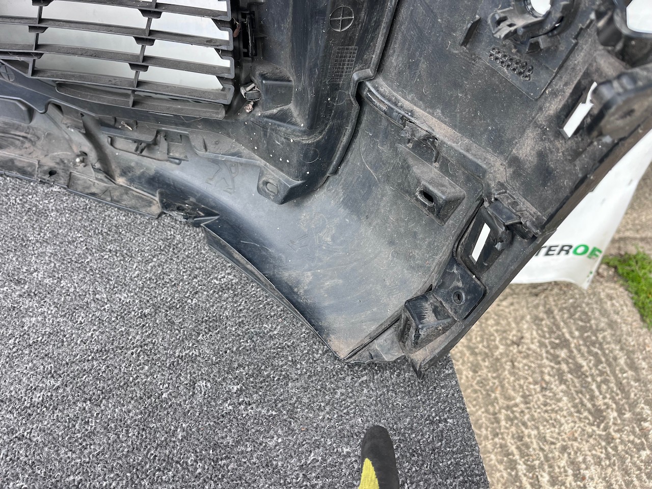 Peugeot 3008 5008 Gt Line Only 2017-2020 Front Bumper 6 Pdc Genuine [c413]