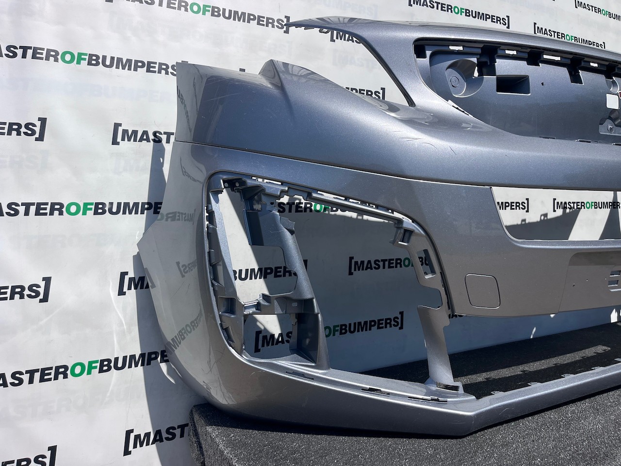 Peugeot Expert Professional 2016-2022 Front Bumper 4 Pdc Genuine [c511]