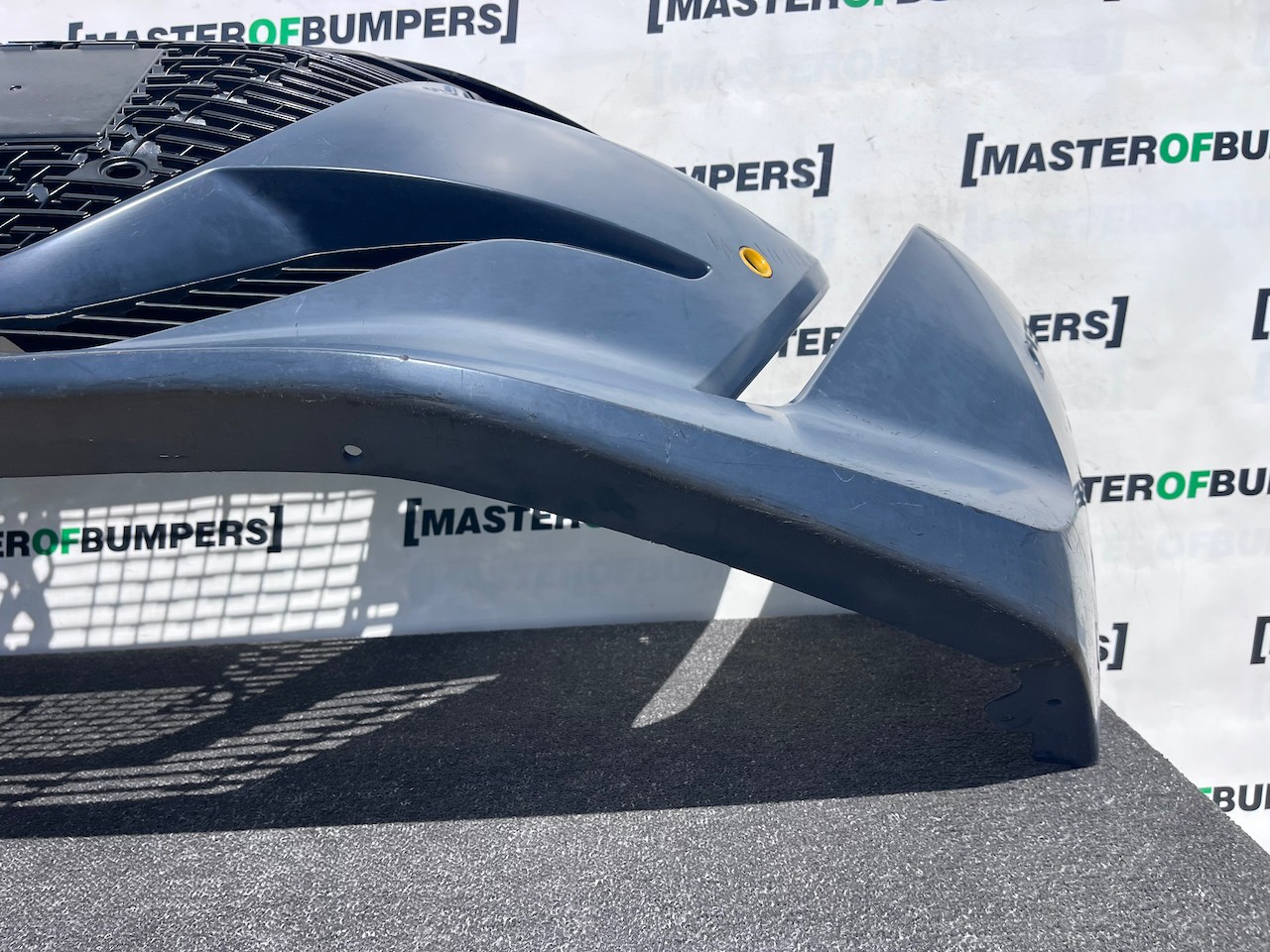 Peugeot 208 Gt Line Mk2 Hatchback 2020-2023 Front Bumper 6 Pdc Genuine [c521]