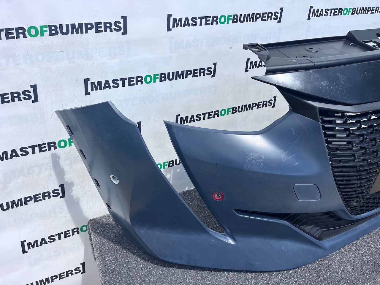 Peugeot 208 Gt Line Mk2 Hatchback 2020-2023 Front Bumper 6 Pdc Genuine [c521]