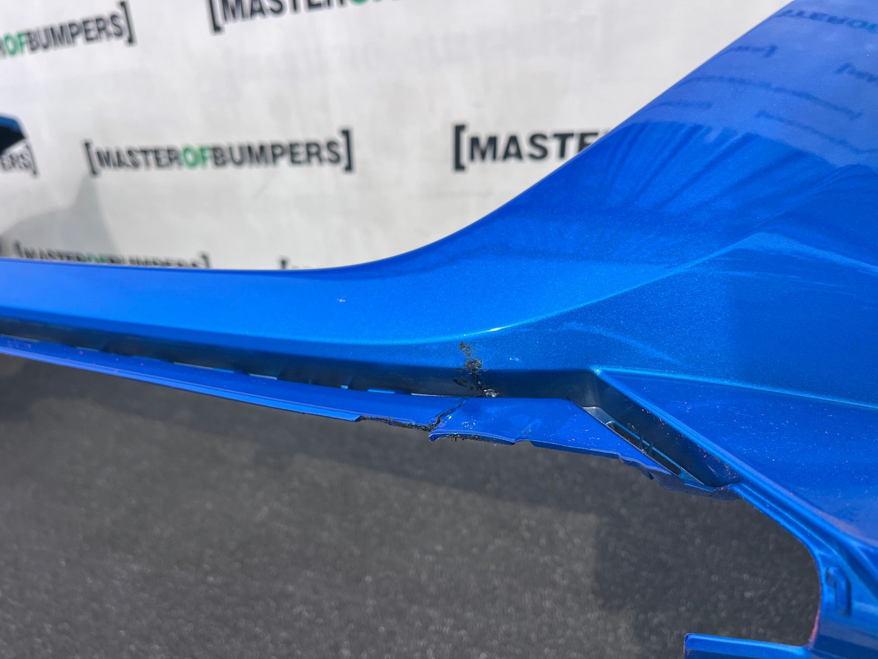 Peugeot 208 Gt Line Mk2 Lift Hatch 2024-2026 Front Bumper 4 Pdc Genuine [c525]