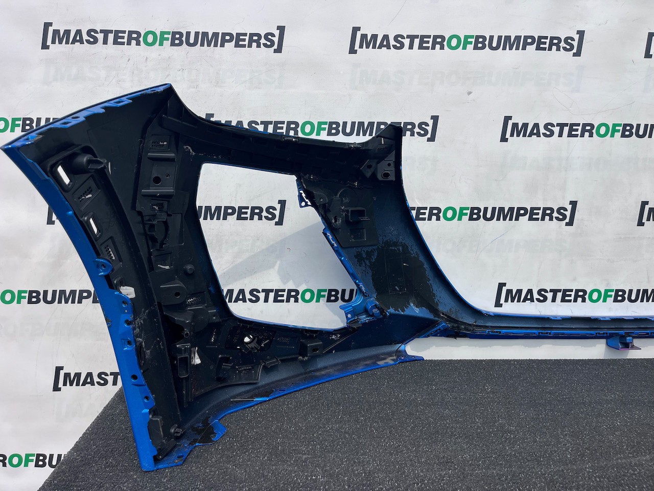 Peugeot 208 Gt Line Mk2 Lift Hatch 2024-2026 Front Bumper 4 Pdc Genuine [c525]