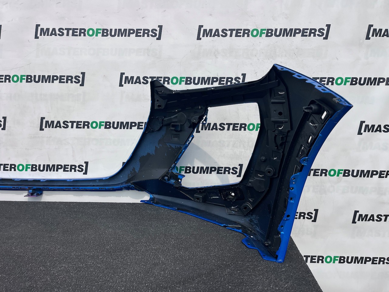 Peugeot 208 Gt Line Mk2 Lift Hatch 2024-2026 Front Bumper 4 Pdc Genuine [c525]