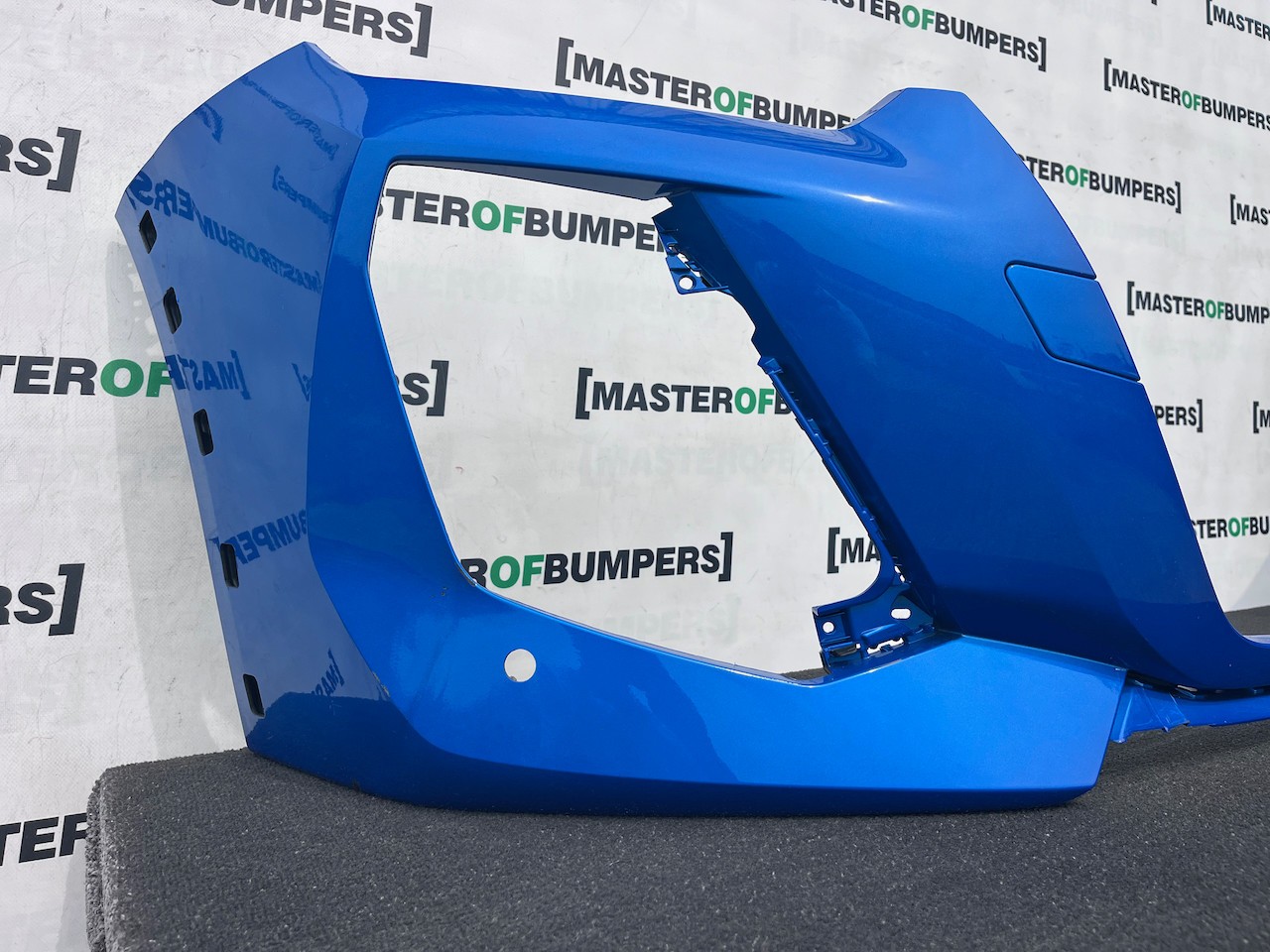 Peugeot 208 Gt Line Mk2 Lift Hatch 2024-2026 Front Bumper 4 Pdc Genuine [c525]