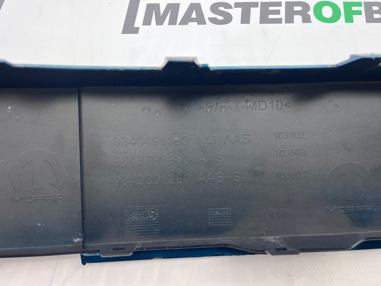 Peugeot 5008 3008 Gt Line Lift 2024-2027 Front Bumper 4 Pdc Genuine [c535]