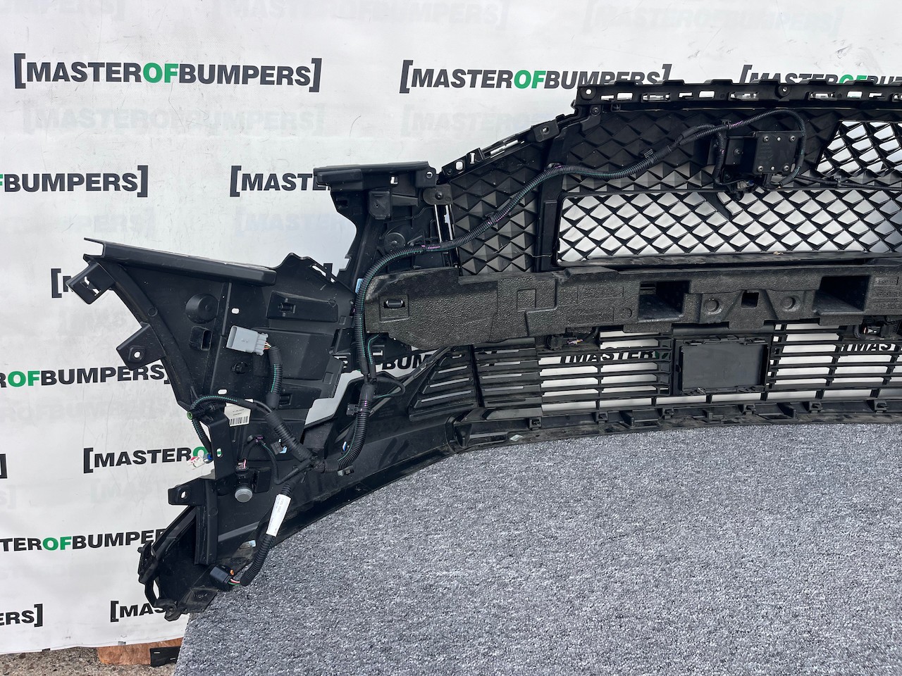 Citroen Ds7 E-tense Suv Crossover 2023-on Front Bumper 6 Pdc Genuine [c451]