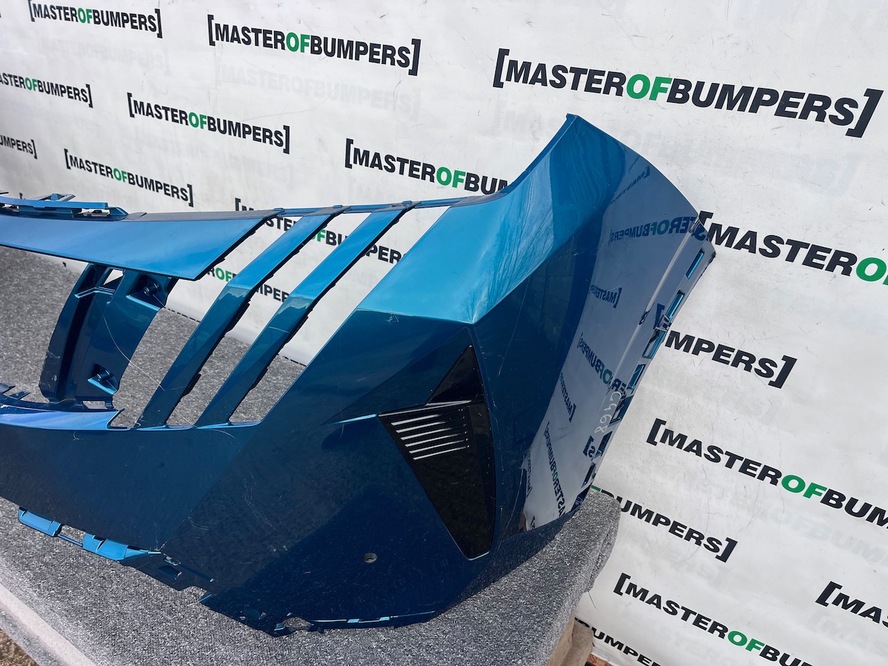 Peugeot 5008 3008 Gt Line Lift 2024-on Front Bumper 4 Pdc Genuine [c468]